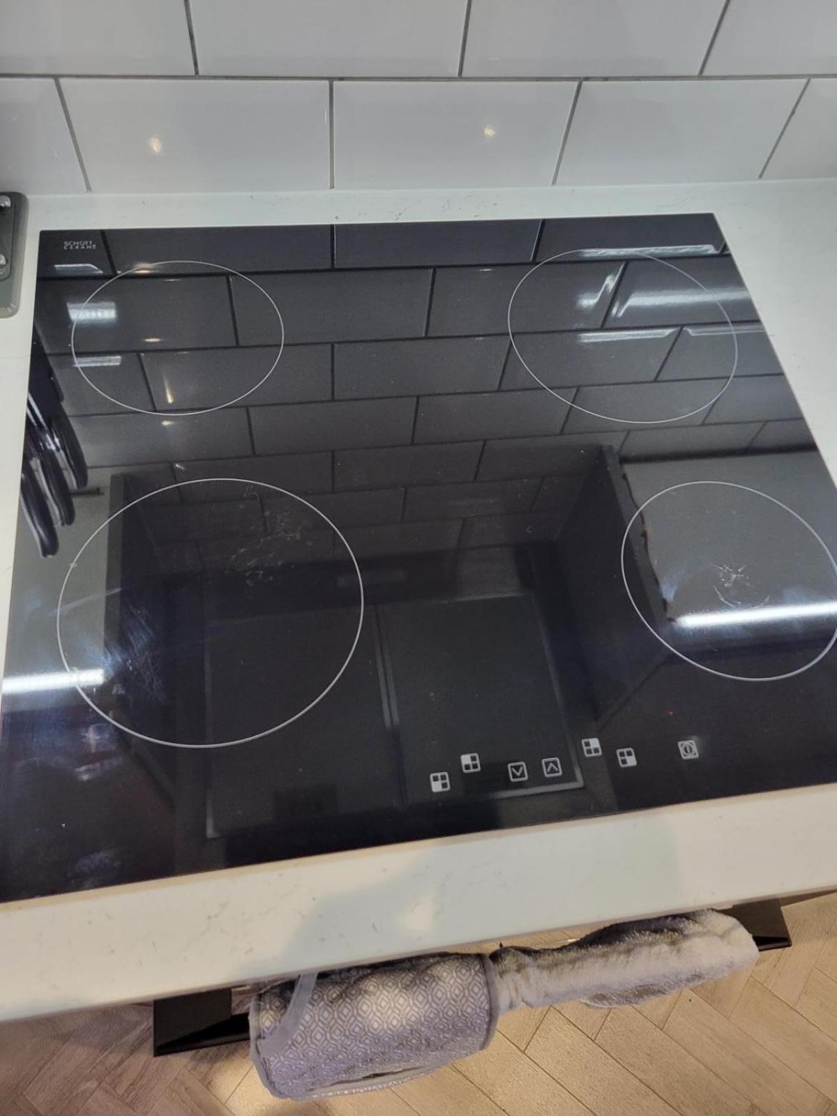Harper Luxe Serviced Apartments ダンスタブル エクステリア 写真